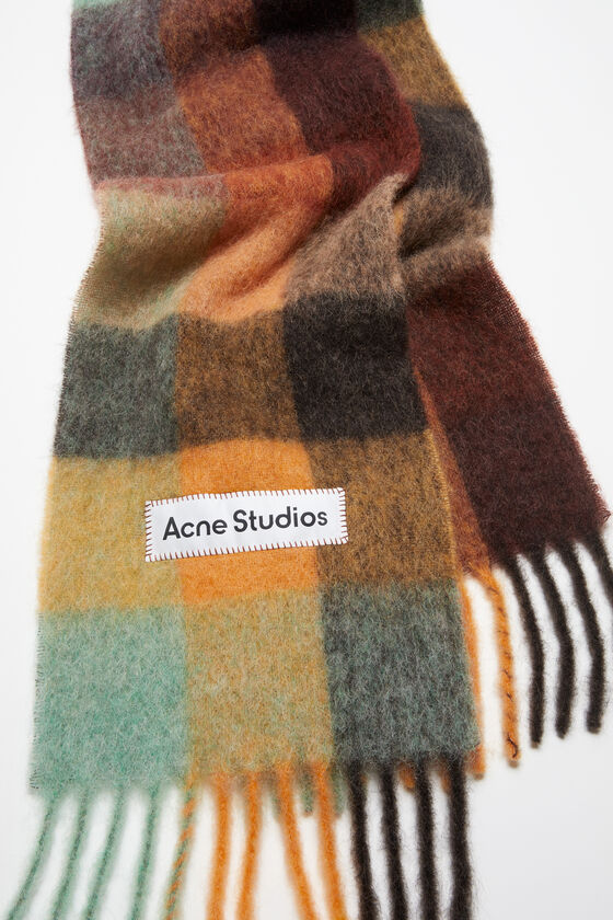 (image for) Superior Mohair checked scarf